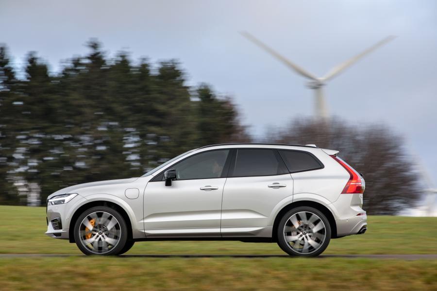  Volvo XC60 T8 Polestar Engineered 2019 года  (WW) (фото 10 из 12)